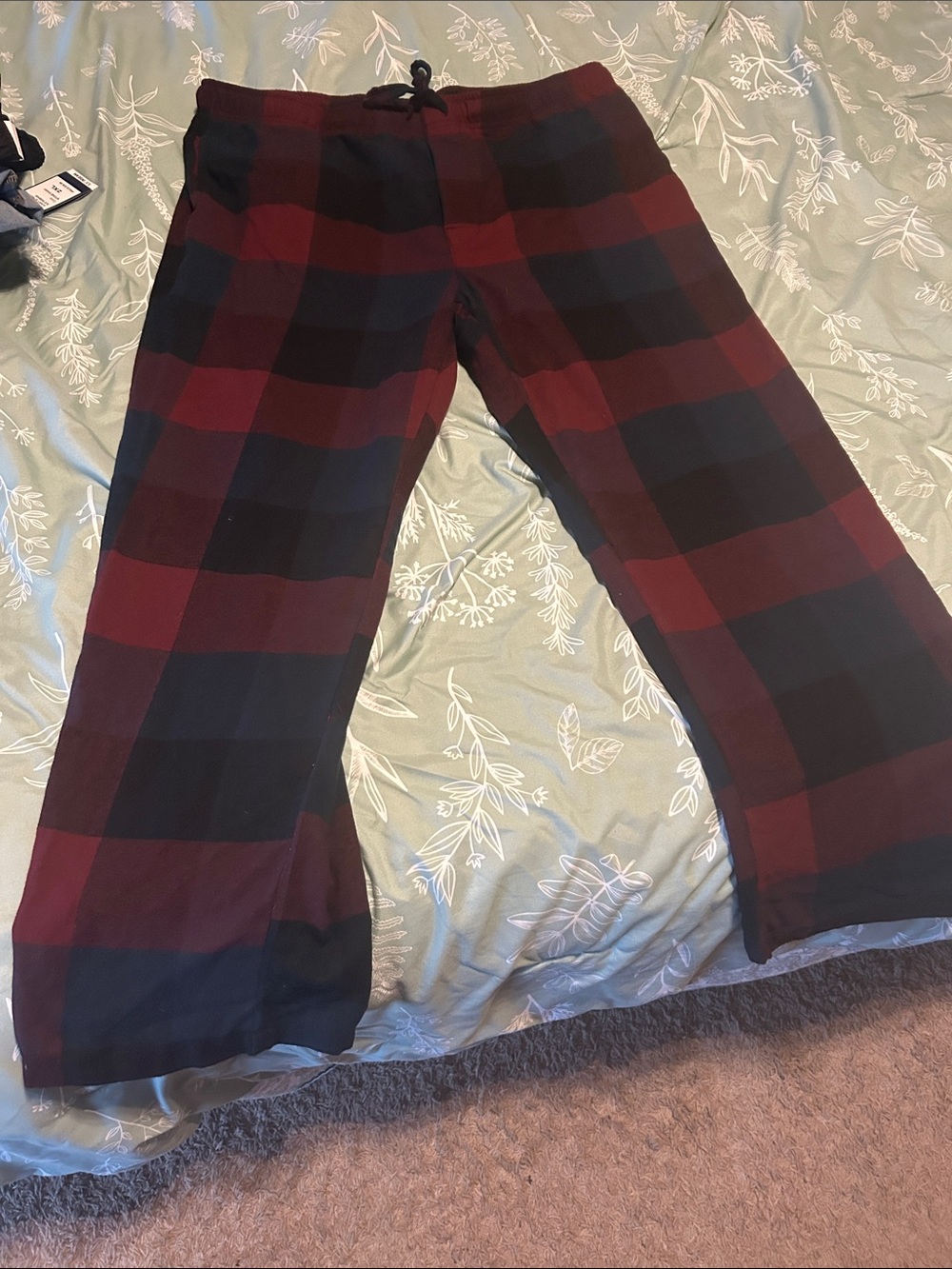 Sonoma Men’s Plaid Jogger Pants - Red & Black